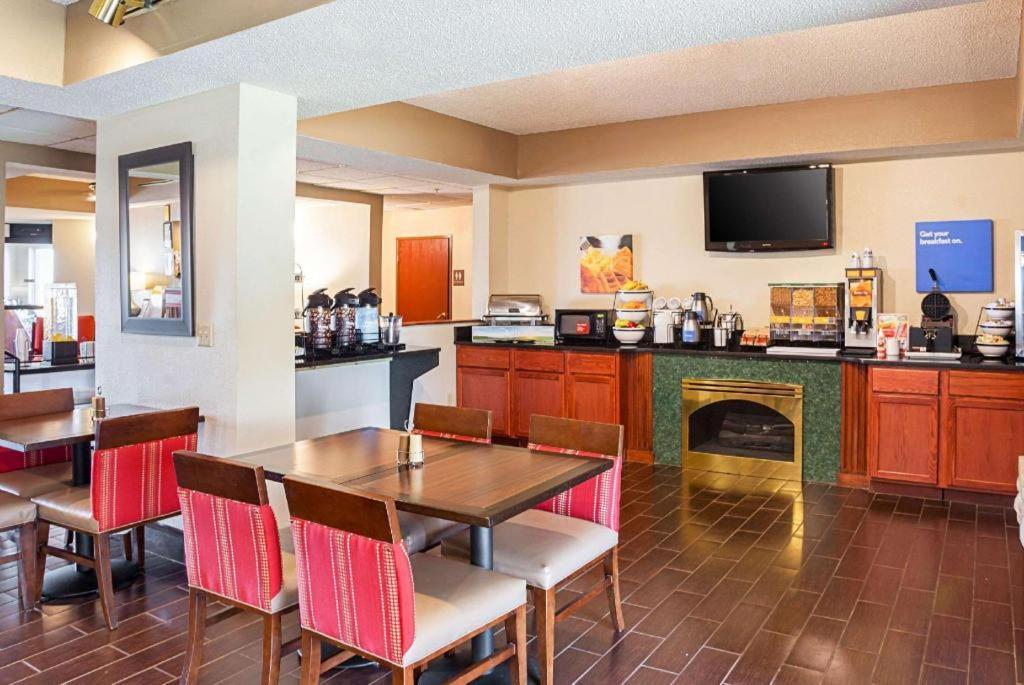 Comfort Inn Lincoln I-80 Dış mekan fotoğraf